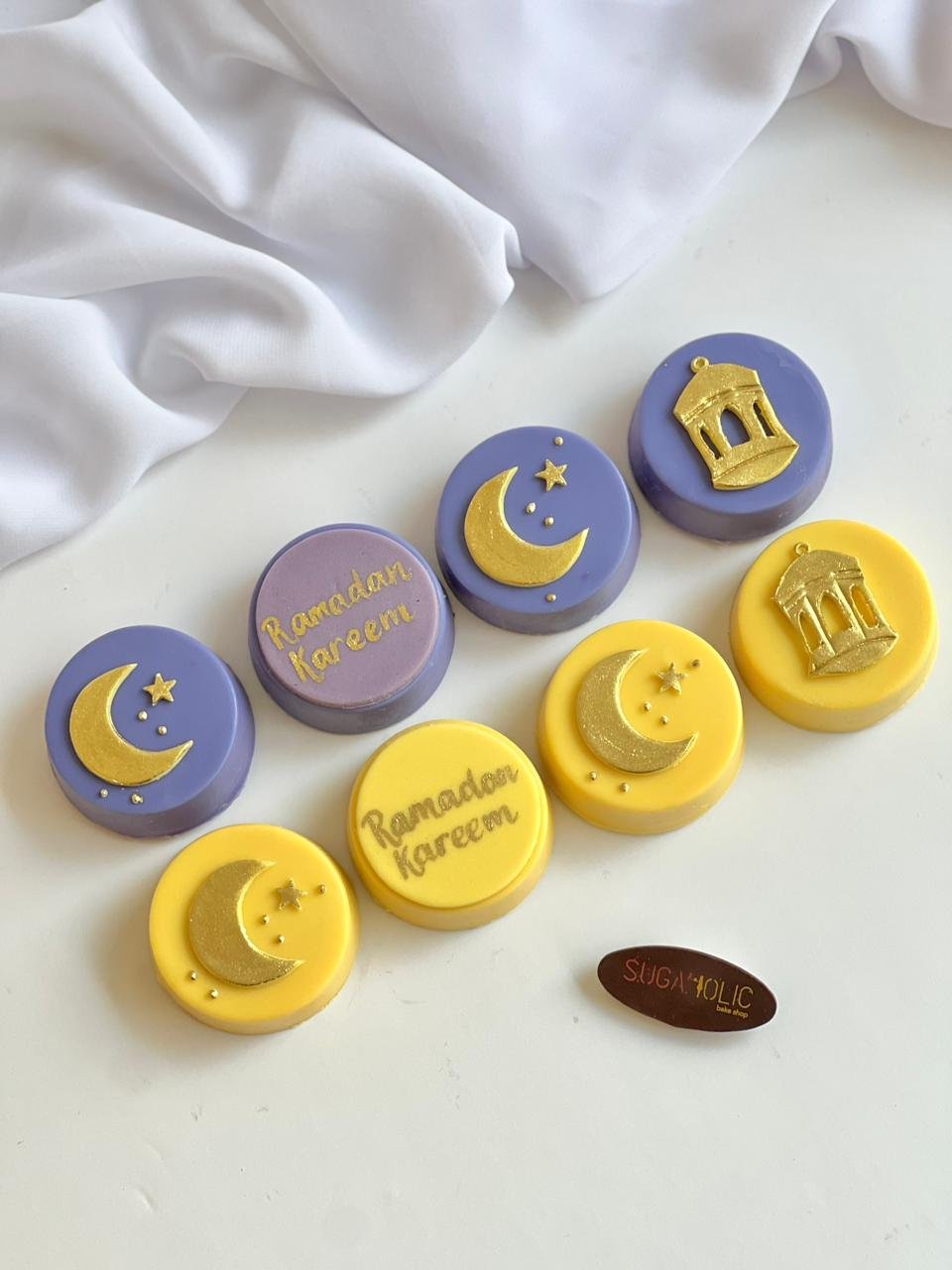 Ramadan Oreo Dipped ( per piece )
